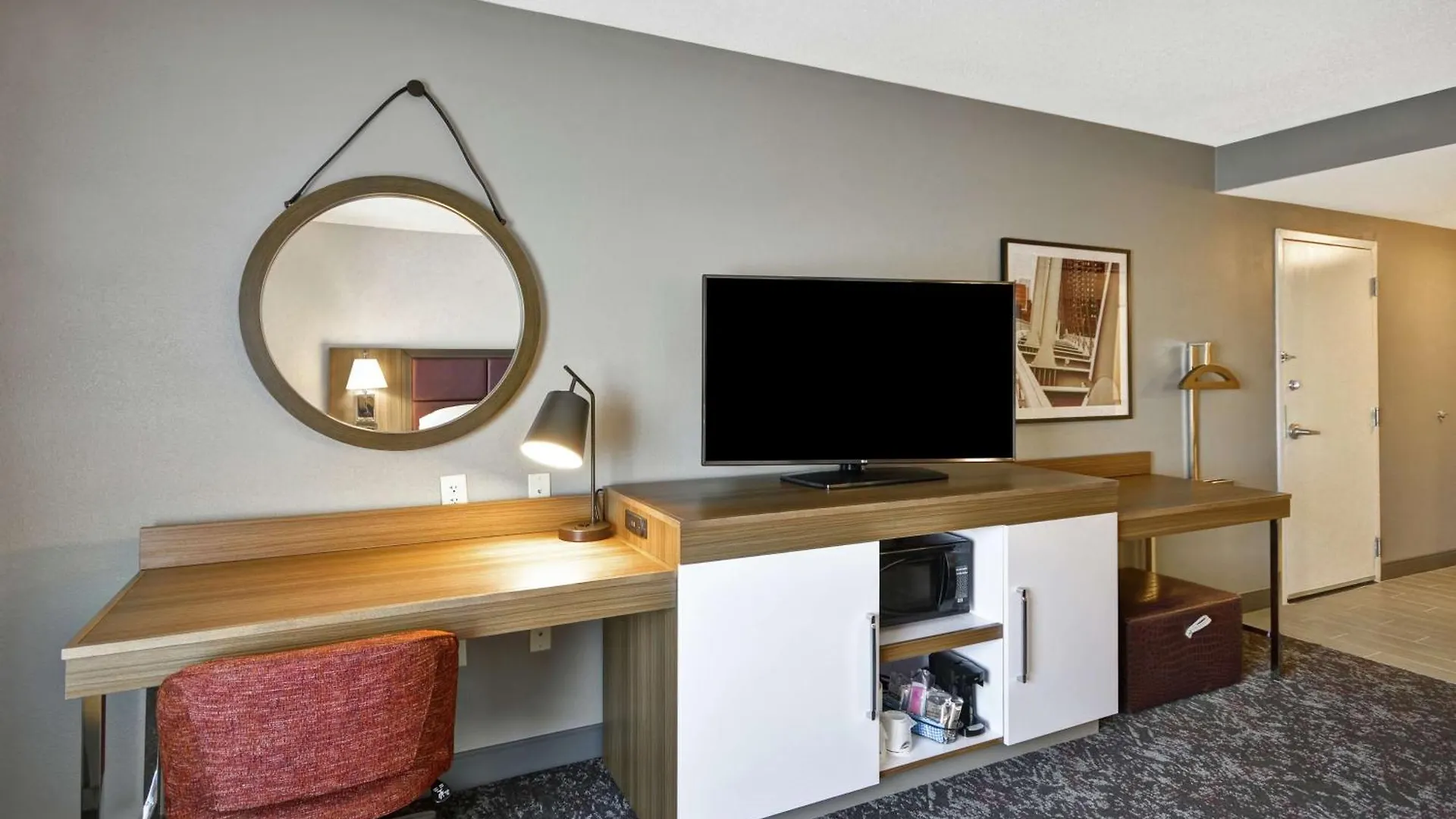 Hampton Inn & Suites Columbus-Easton Area 3*, Columbus